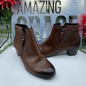 Ecco Sz‎ 39 (8-8.5) Brown Leather Booties